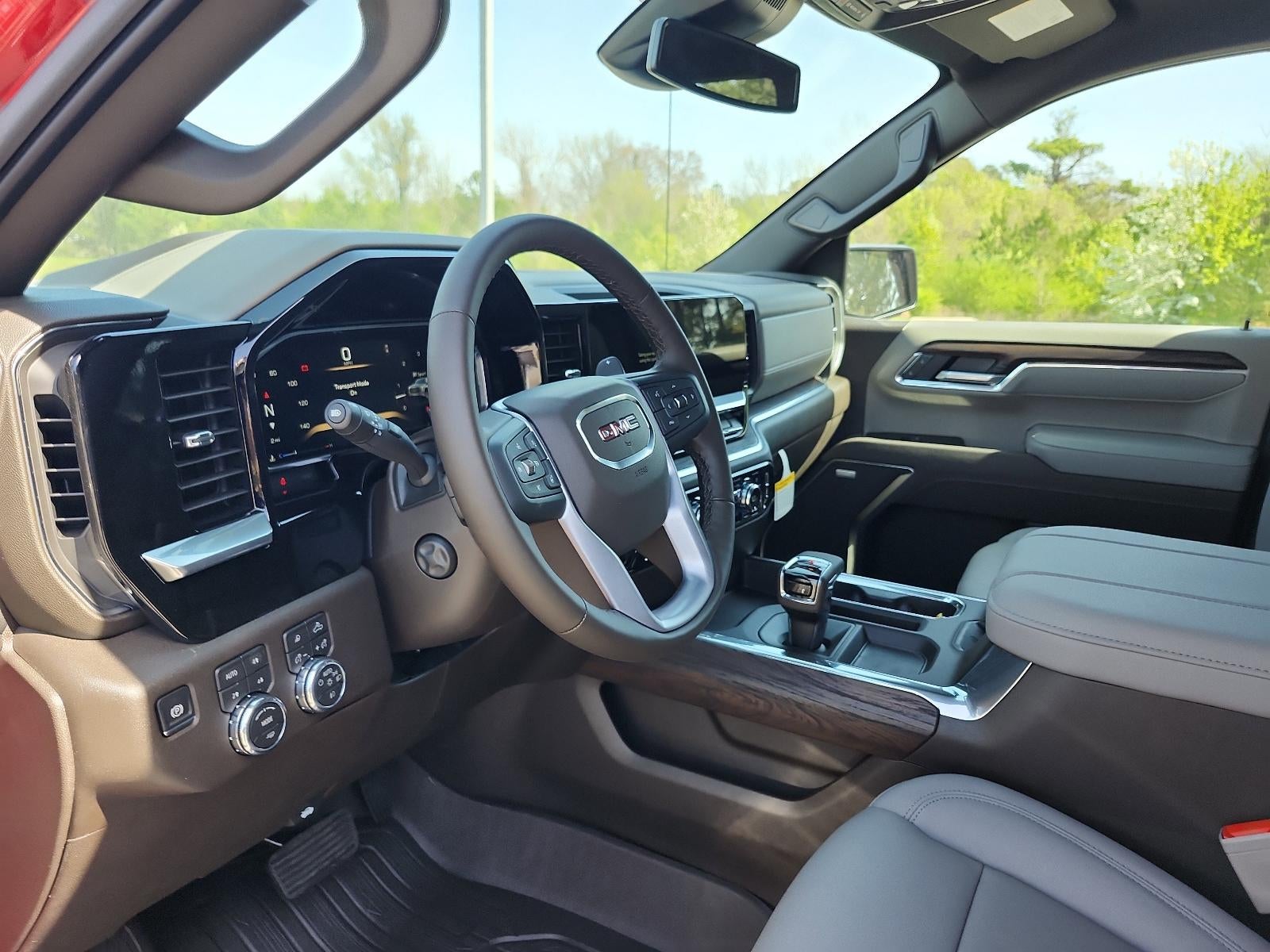 2026 GMC Sierra 1500 Crew Cab Short Box 4-Wheel Drive SLT