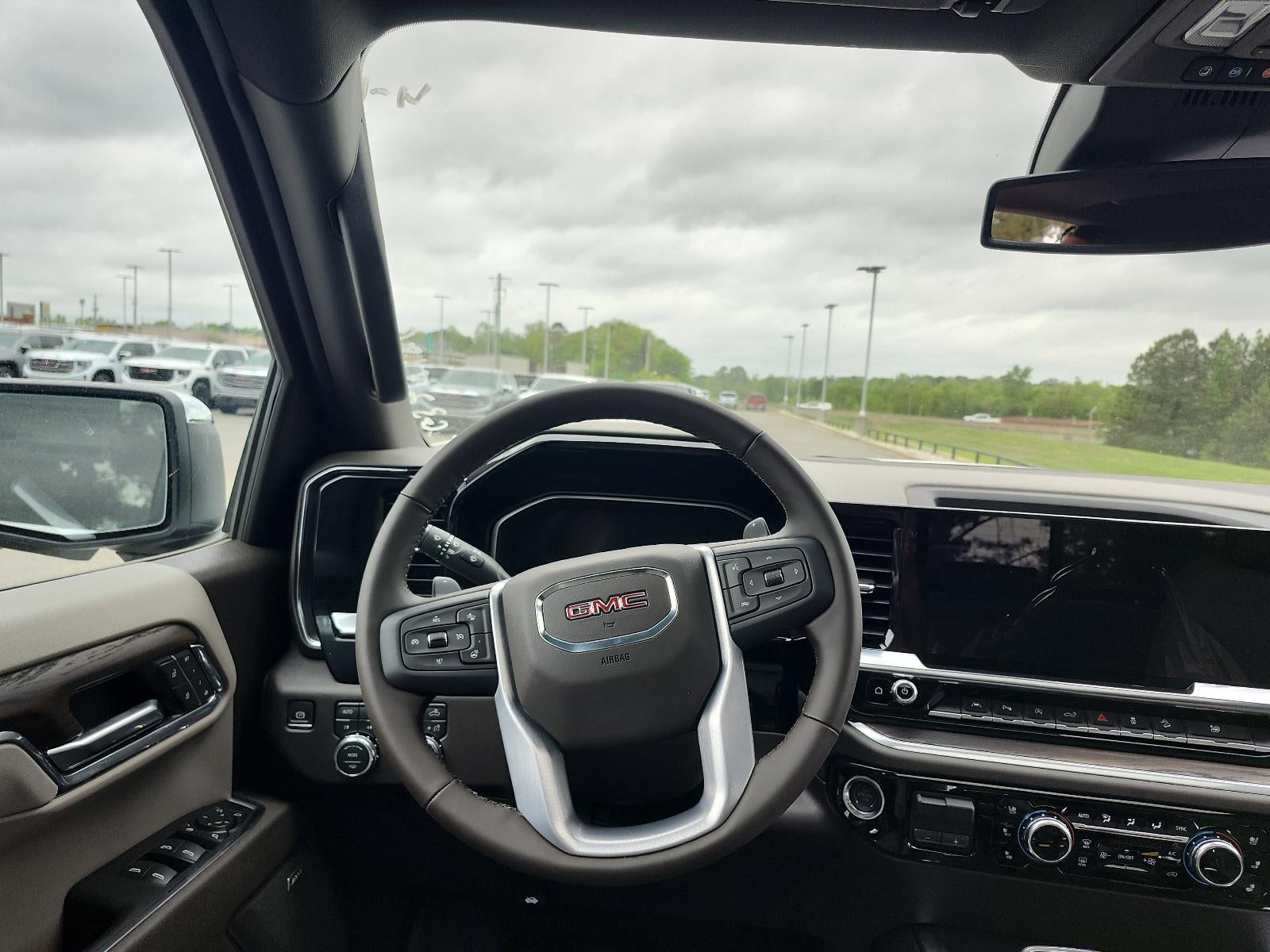 2026 GMC Sierra 1500 Crew Cab Short Box 4-Wheel Drive SLT