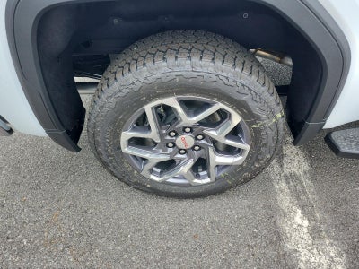 2026 GMC Sierra 1500 Crew Cab Short Box 4-Wheel Drive SLT