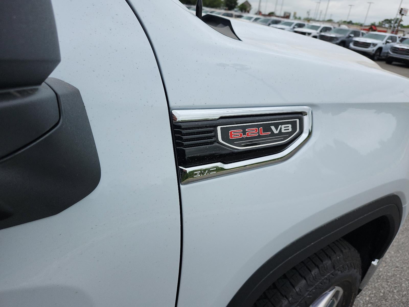 2026 GMC Sierra 1500 Crew Cab Short Box 4-Wheel Drive SLT