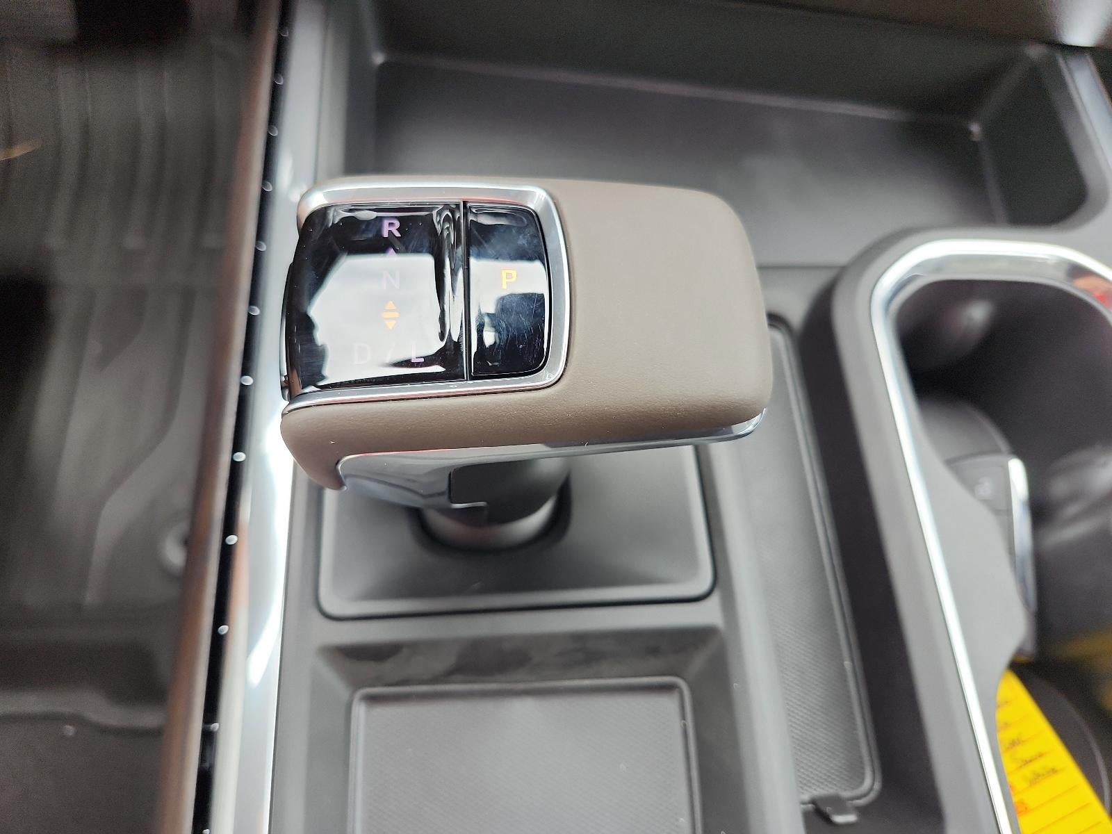2026 GMC Sierra 1500 SLT - Photo 20