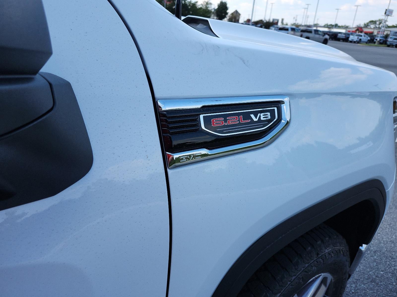 2026 GMC Sierra 1500 Crew Cab Short Box 4-Wheel Drive SLT