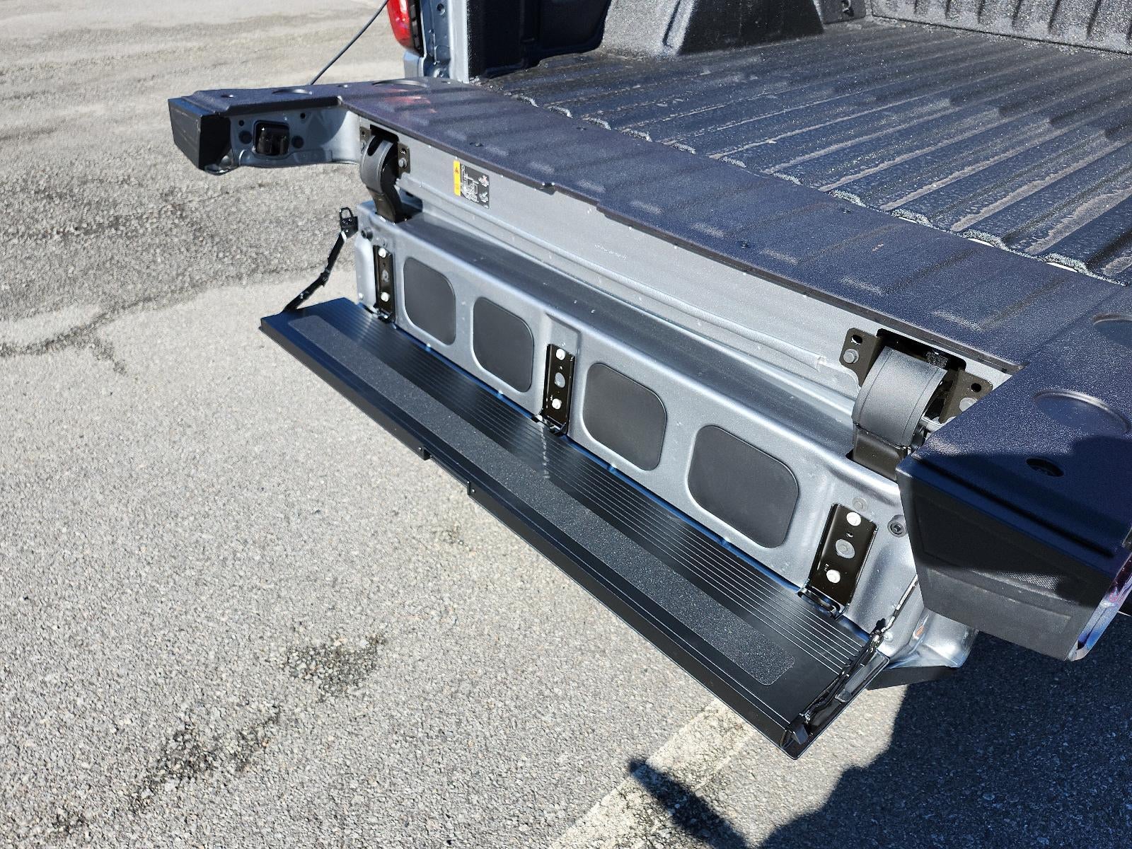 2026 GMC Sierra 1500 Crew Cab Short Box 4-Wheel Drive SLT