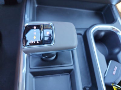 2026 GMC Sierra 1500 Crew Cab Short Box 4-Wheel Drive SLT