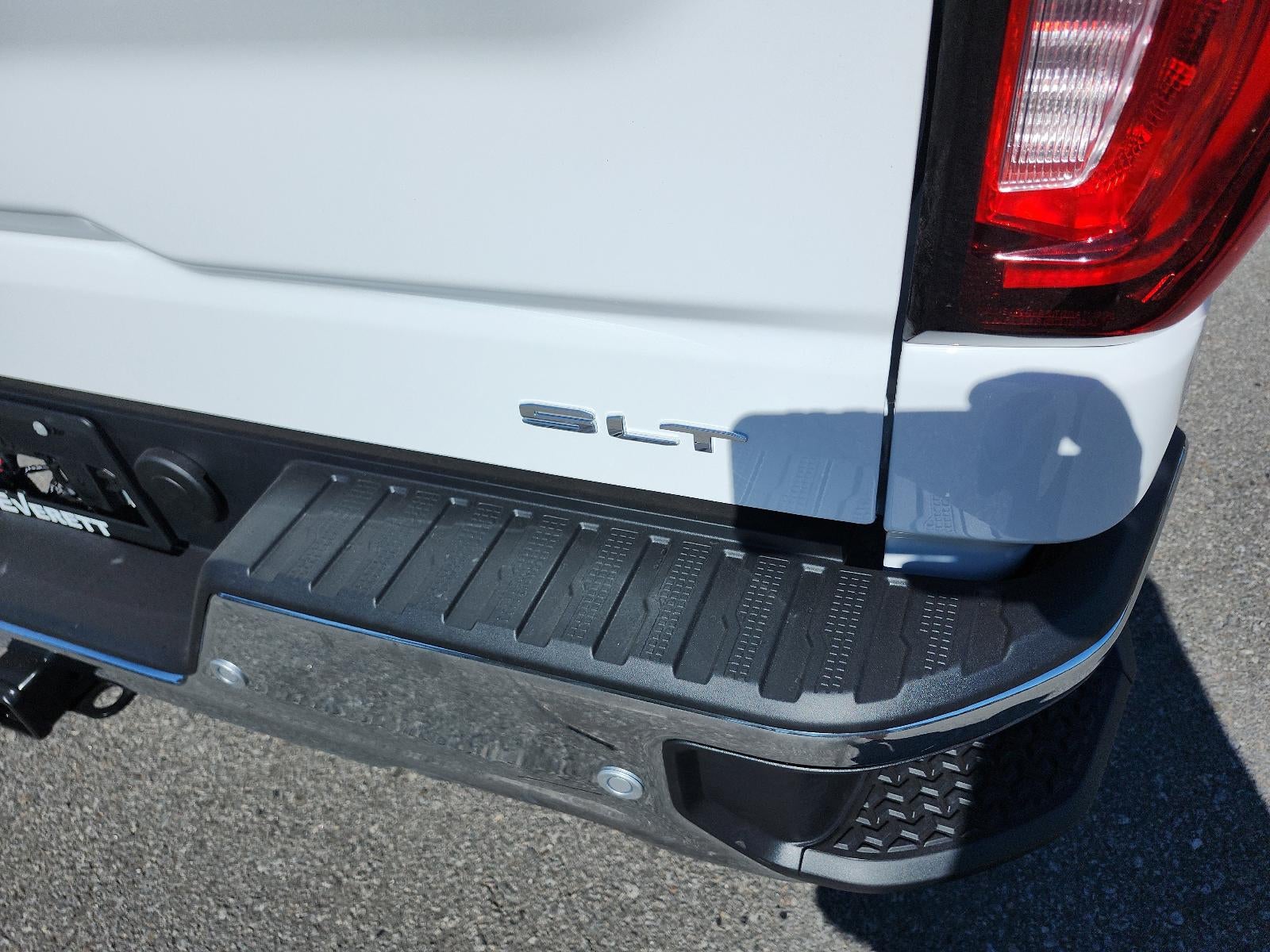 2026 GMC Sierra 1500 Crew Cab Short Box 4-Wheel Drive SLT