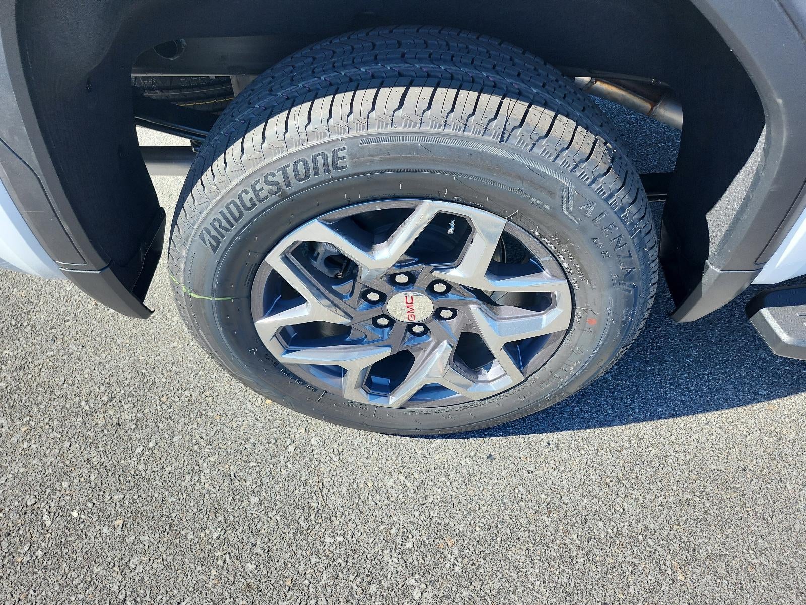 2026 GMC Sierra 1500 Crew Cab Short Box 4-Wheel Drive SLT