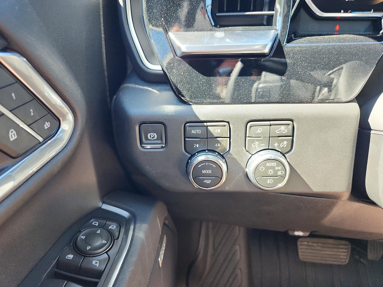 2026 GMC Sierra 1500 Crew Cab Short Box 4-Wheel Drive SLT