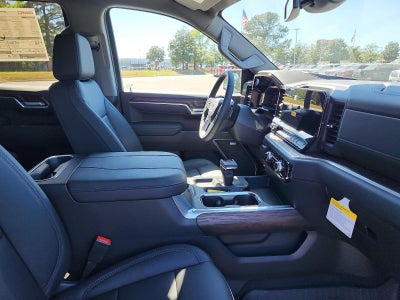 2026 GMC Sierra 1500 Crew Cab Short Box 4-Wheel Drive SLT