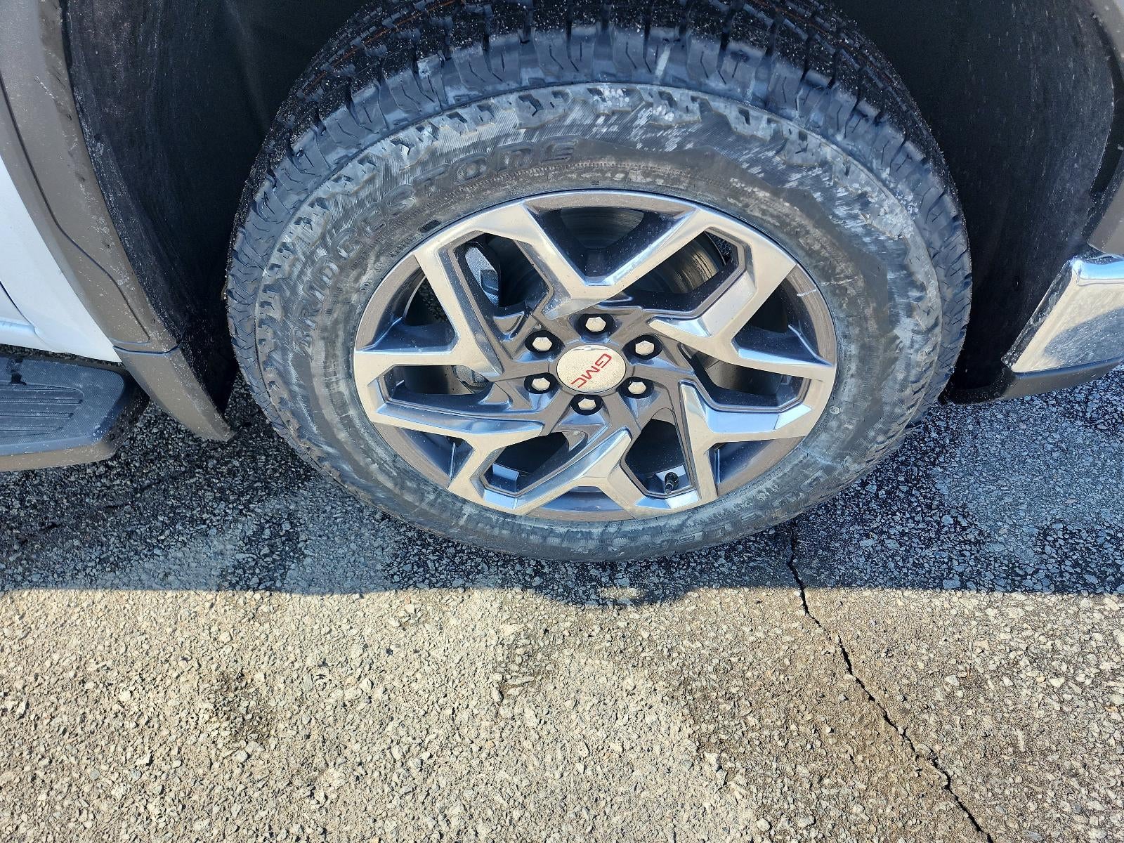 2026 GMC Sierra 1500 Crew Cab Short Box 4-Wheel Drive SLT