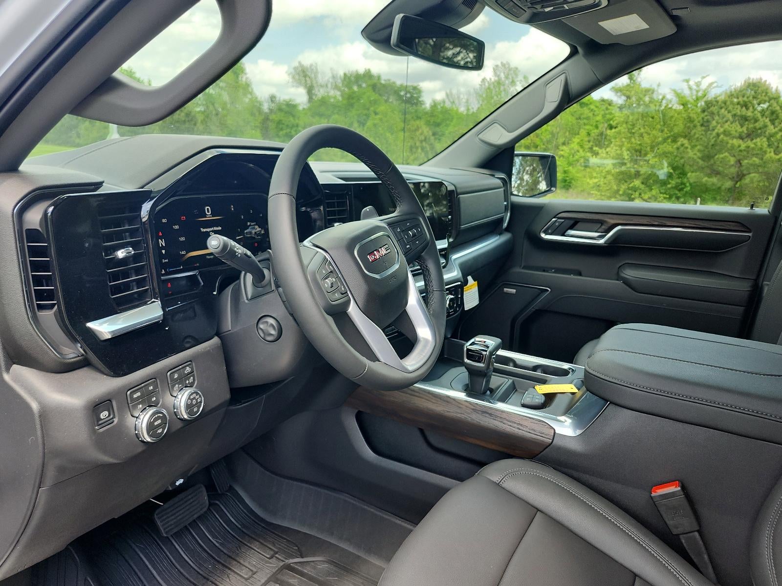 2026 GMC Sierra 1500 Crew Cab Short Box 4-Wheel Drive SLT