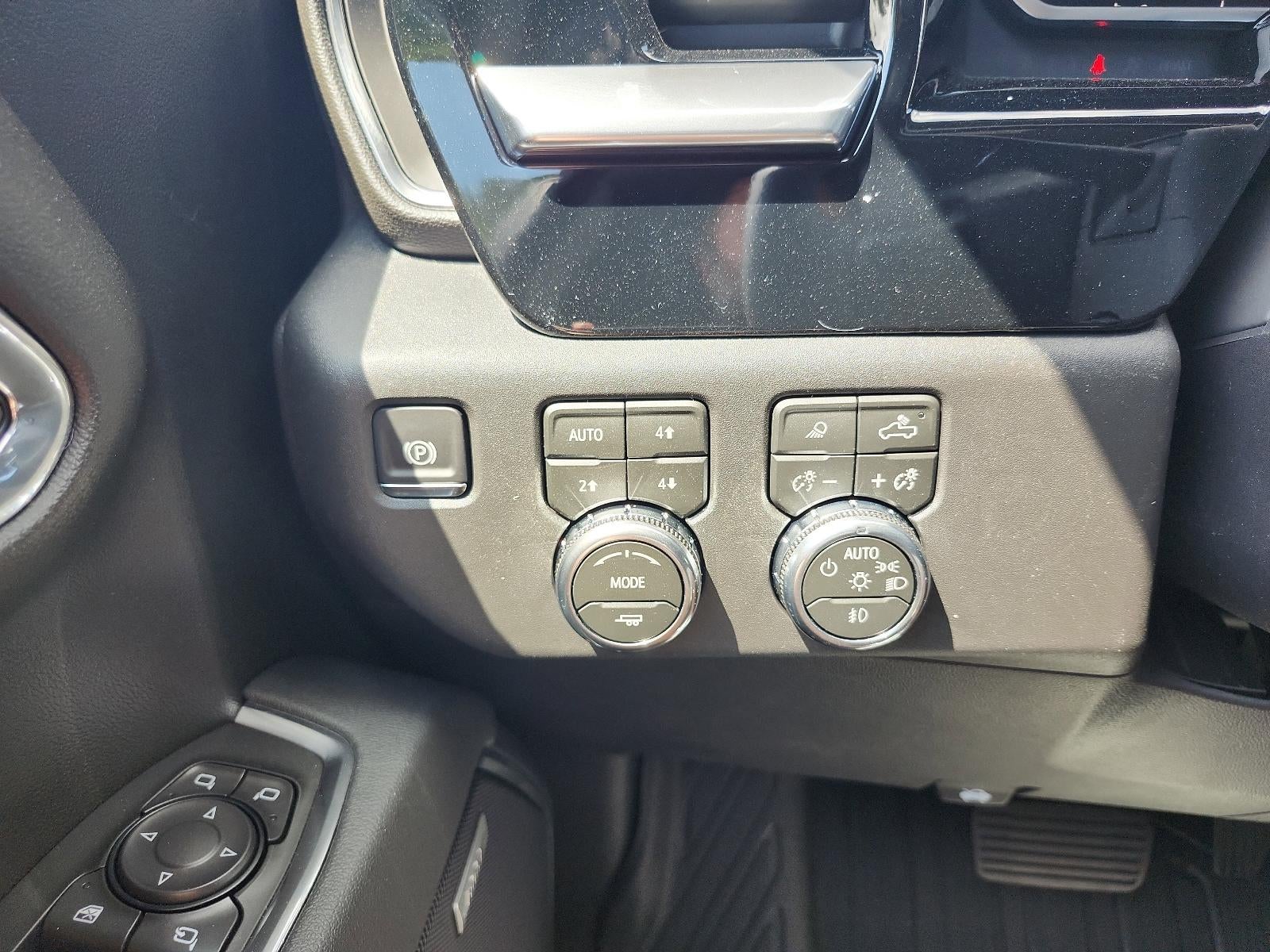 2026 GMC Sierra 1500 Crew Cab Short Box 4-Wheel Drive SLT