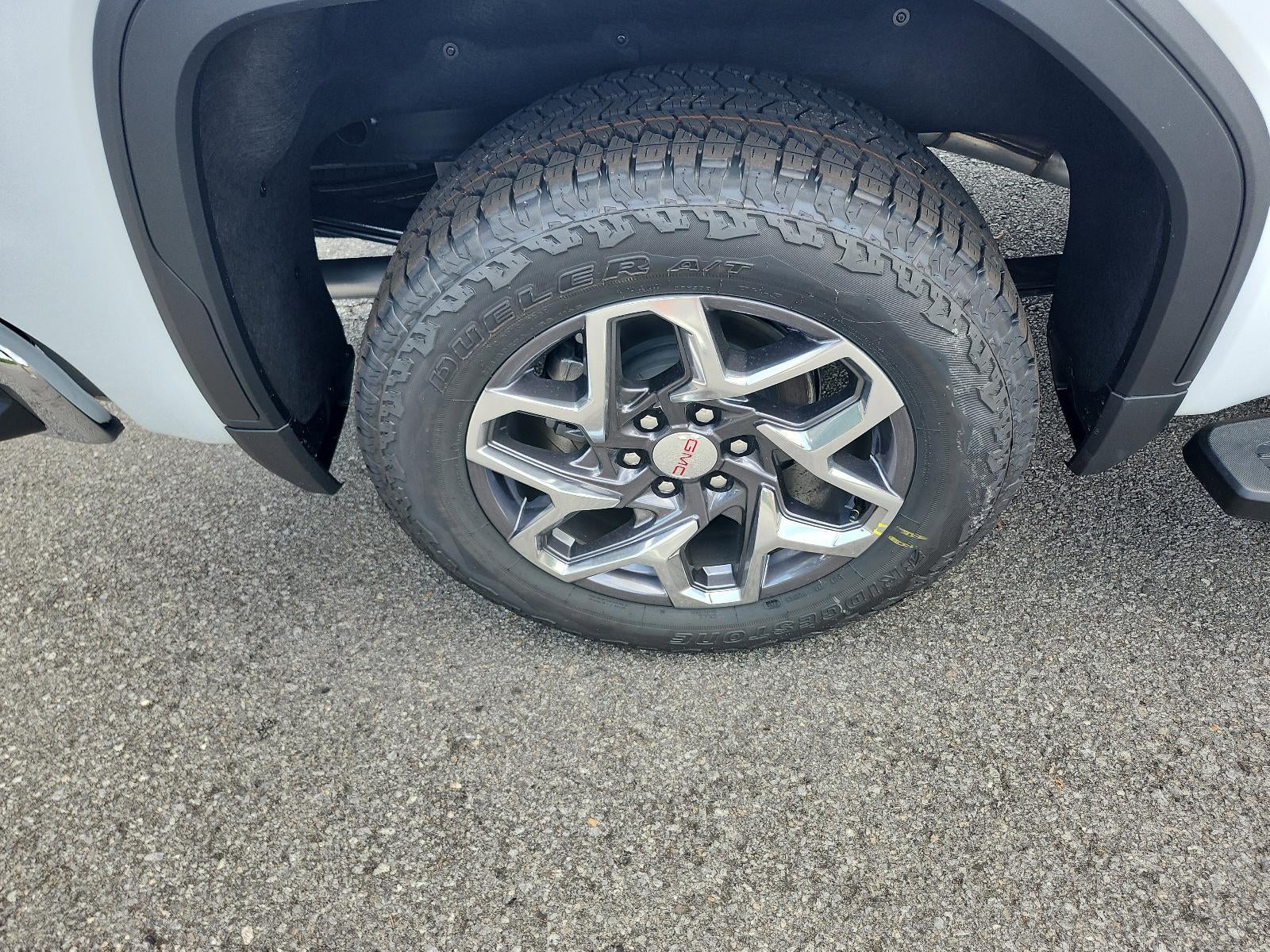 2026 GMC Sierra 1500 Crew Cab Short Box 4-Wheel Drive SLT