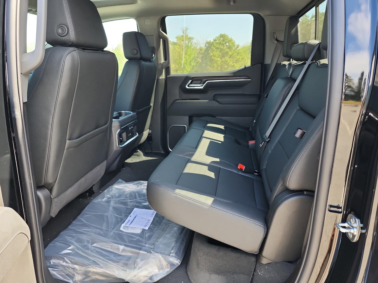 2026 GMC Sierra 1500 Crew Cab Short Box 4-Wheel Drive SLT