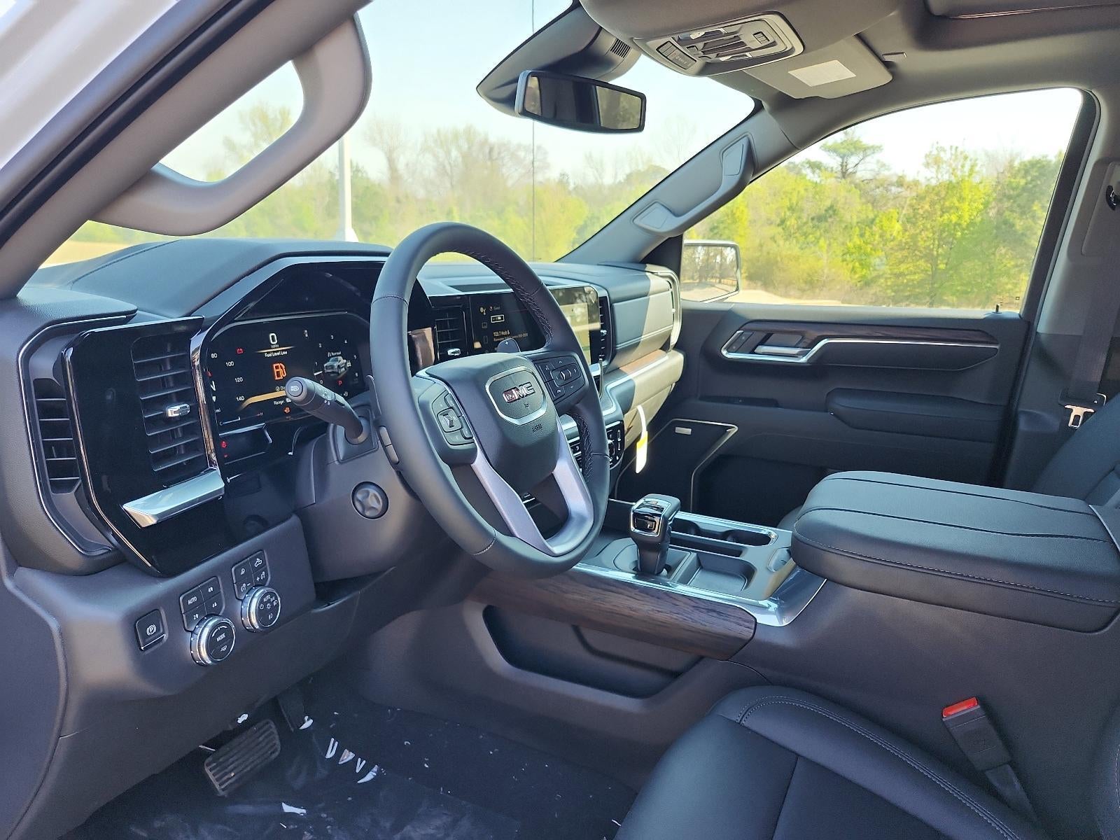 2026 GMC Sierra 1500 Crew Cab Short Box 4-Wheel Drive SLT