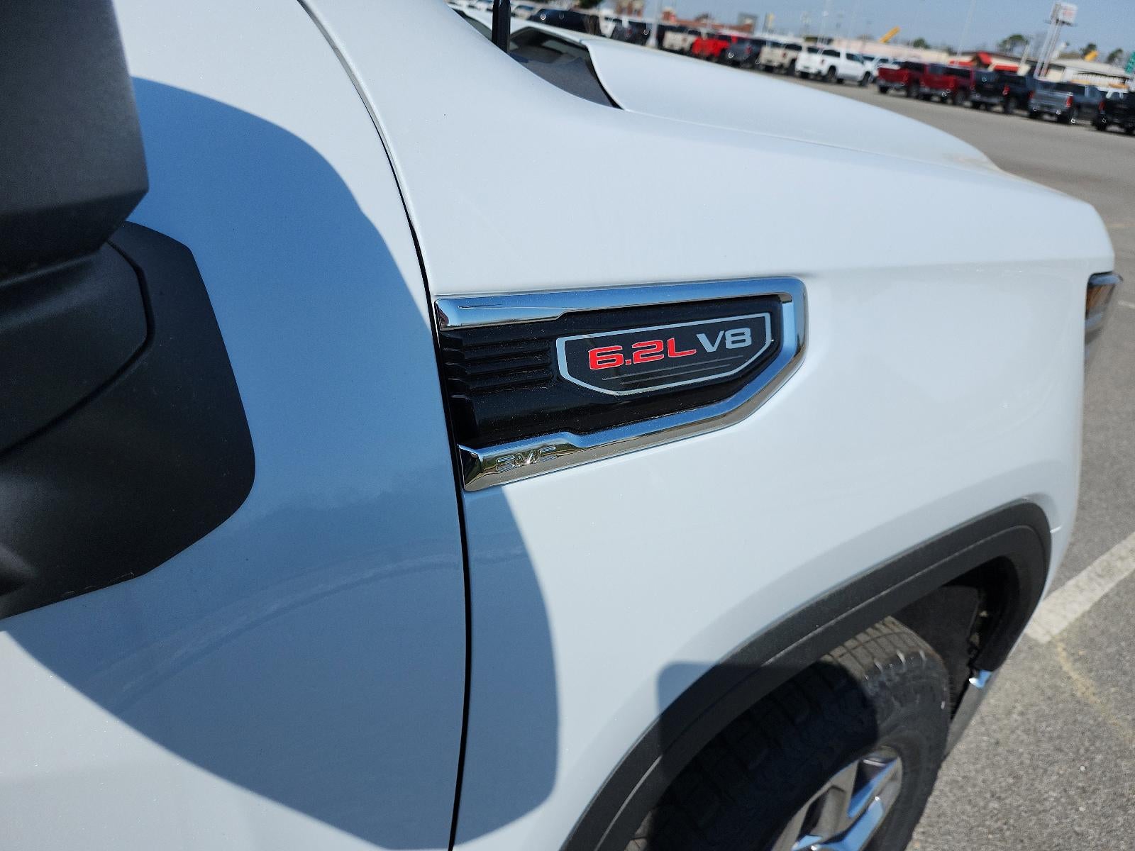 2026 GMC Sierra 1500 Crew Cab Short Box 4-Wheel Drive SLT