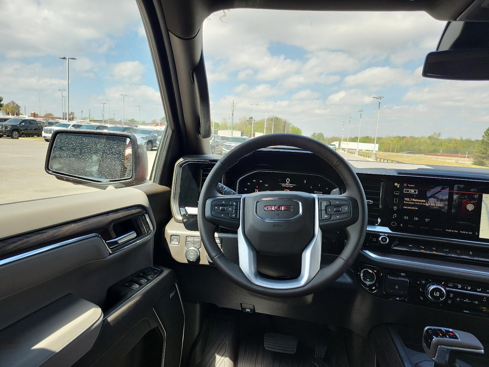 2026 GMC Sierra 1500 Crew Cab Standard Box 4-Wheel Drive SLT