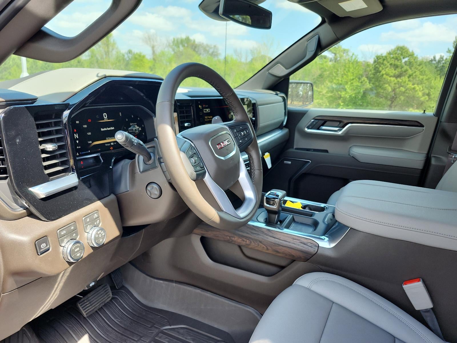 2026 GMC Sierra 1500 Crew Cab Standard Box 4-Wheel Drive SLT