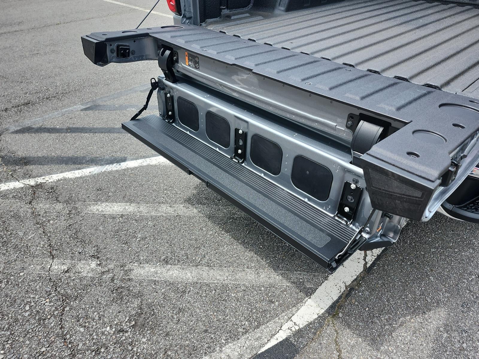 2026 GMC Sierra 1500 Crew Cab Short Box 4-Wheel Drive SLT