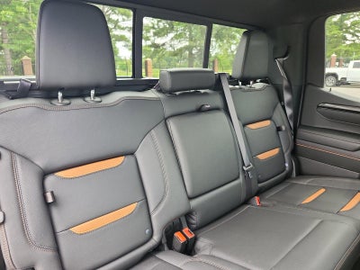 2025 GMC Sierra 1500 AT4