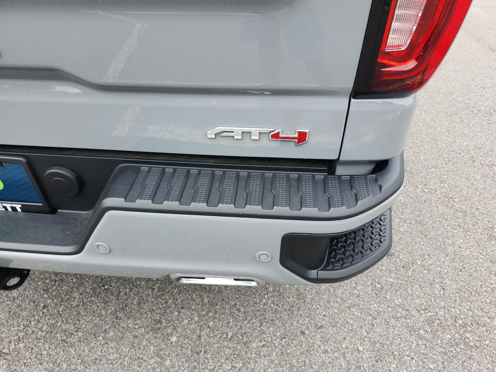2025 GMC Sierra 1500 AT4