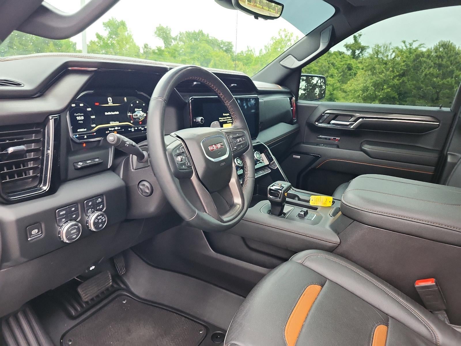 2024 GMC Sierra 1500 AT4