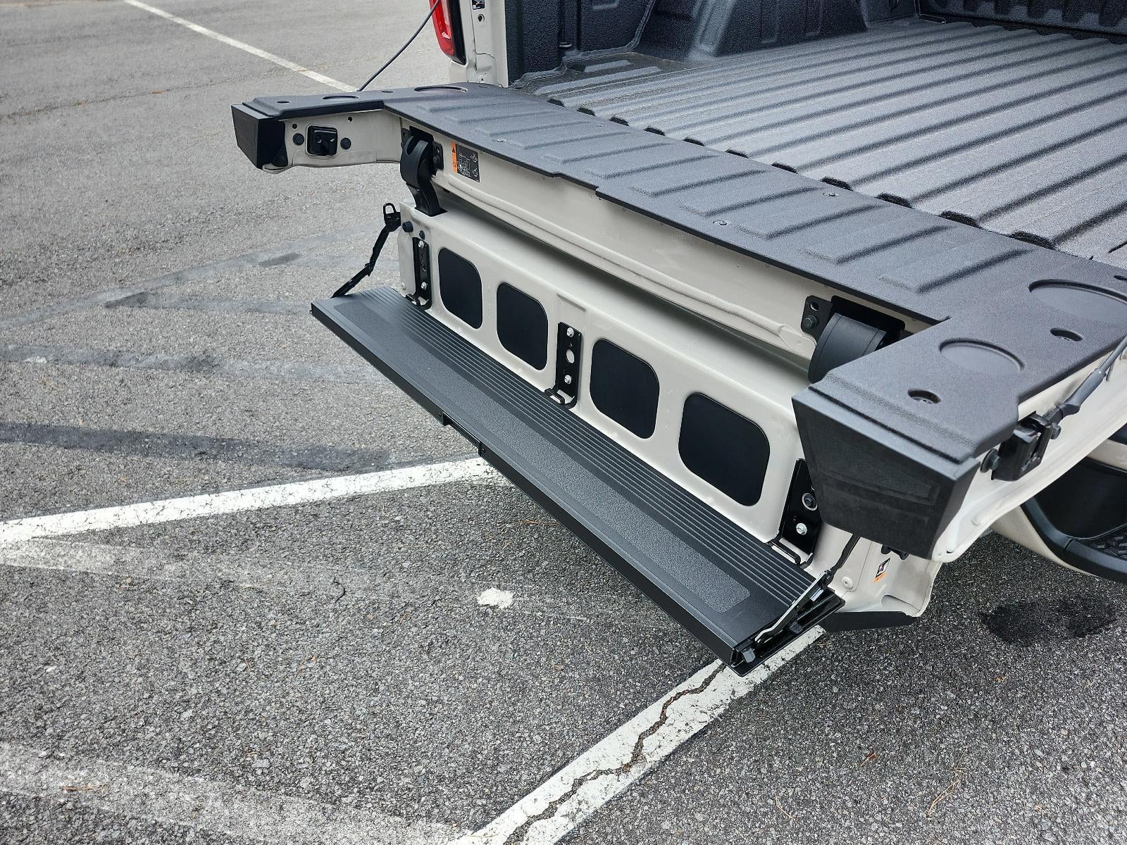 2026 GMC Sierra 1500 Crew Cab Short Box 4-Wheel Drive AT4