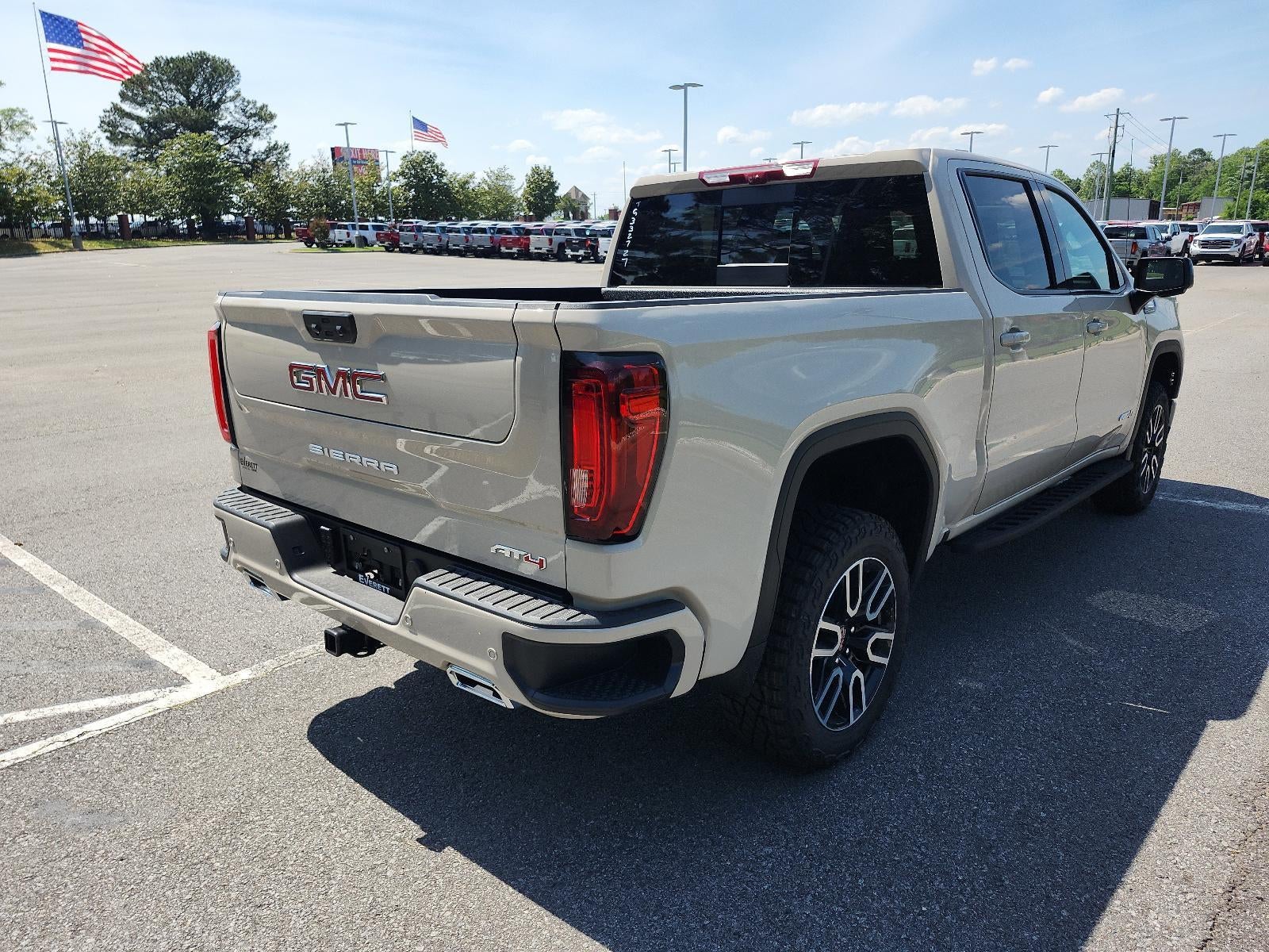 2026 GMC Sierra 1500 Crew Cab Short Box 4-Wheel Drive AT4