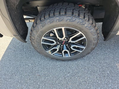 2026 GMC Sierra 1500 Crew Cab Short Box 4-Wheel Drive AT4