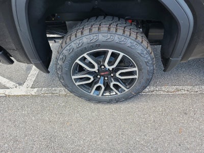 2026 GMC Sierra 1500 Crew Cab Short Box 4-Wheel Drive AT4