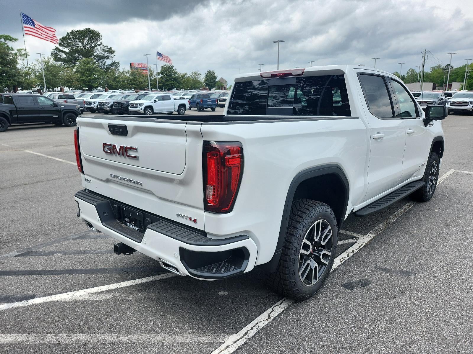 2026 GMC Sierra 1500 Crew Cab Short Box 4-Wheel Drive AT4