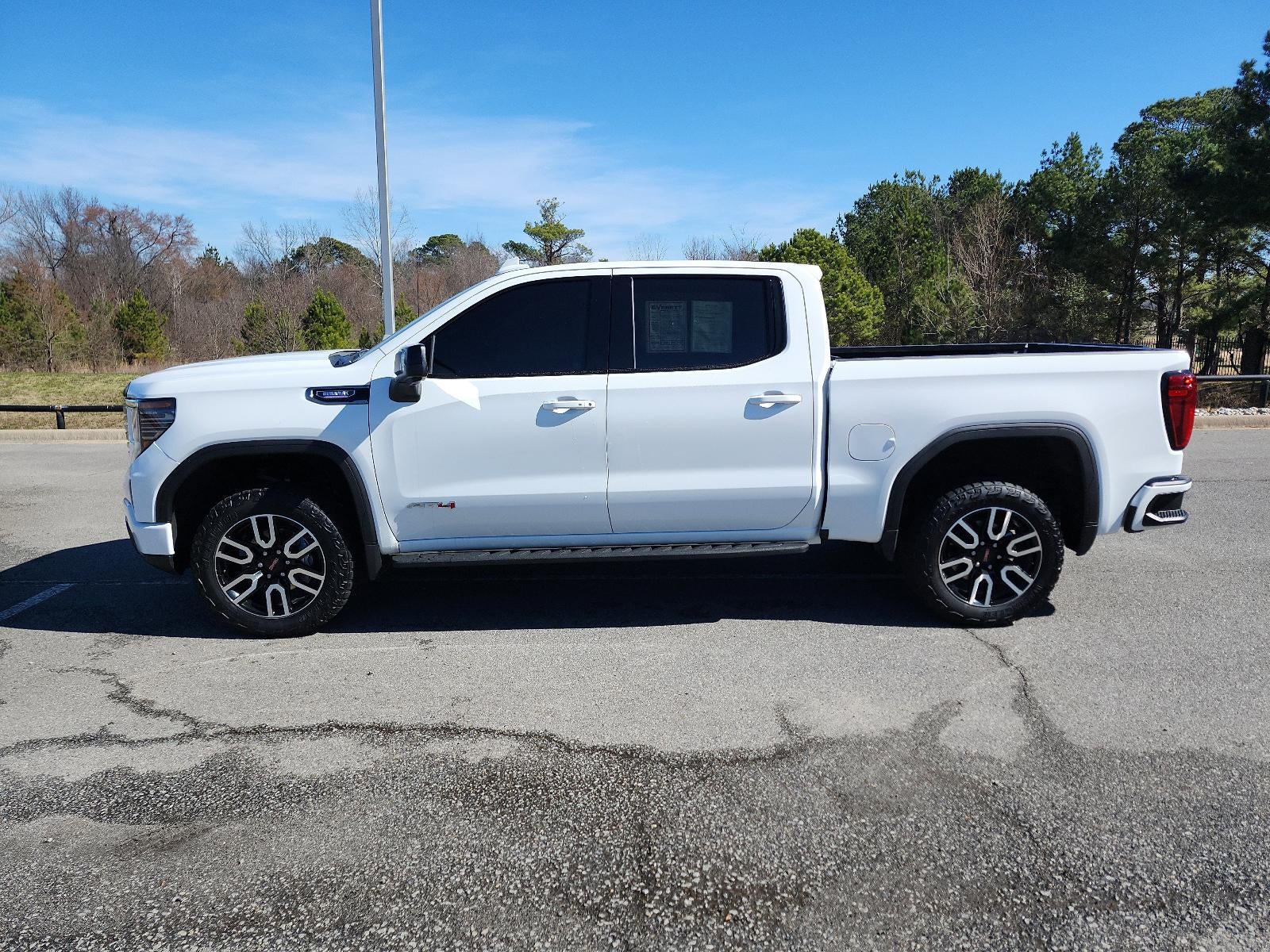 2025 GMC Sierra 1500 AT4