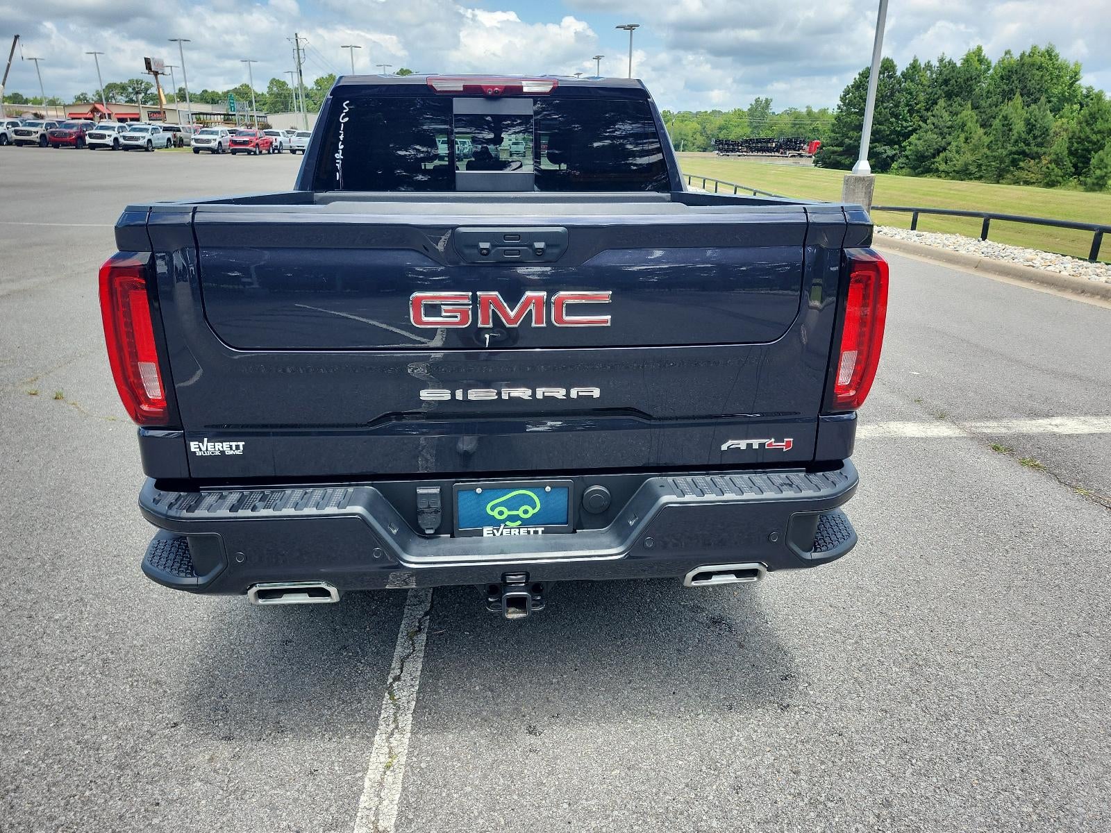 2025 GMC Sierra 1500 AT4