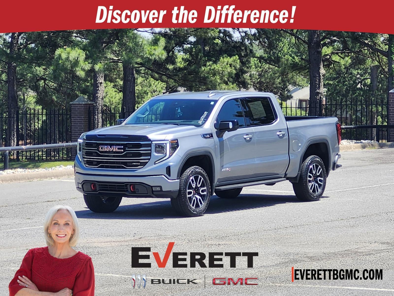 2025 GMC Sierra 4WD Crew Cab Short Box AT4's photo