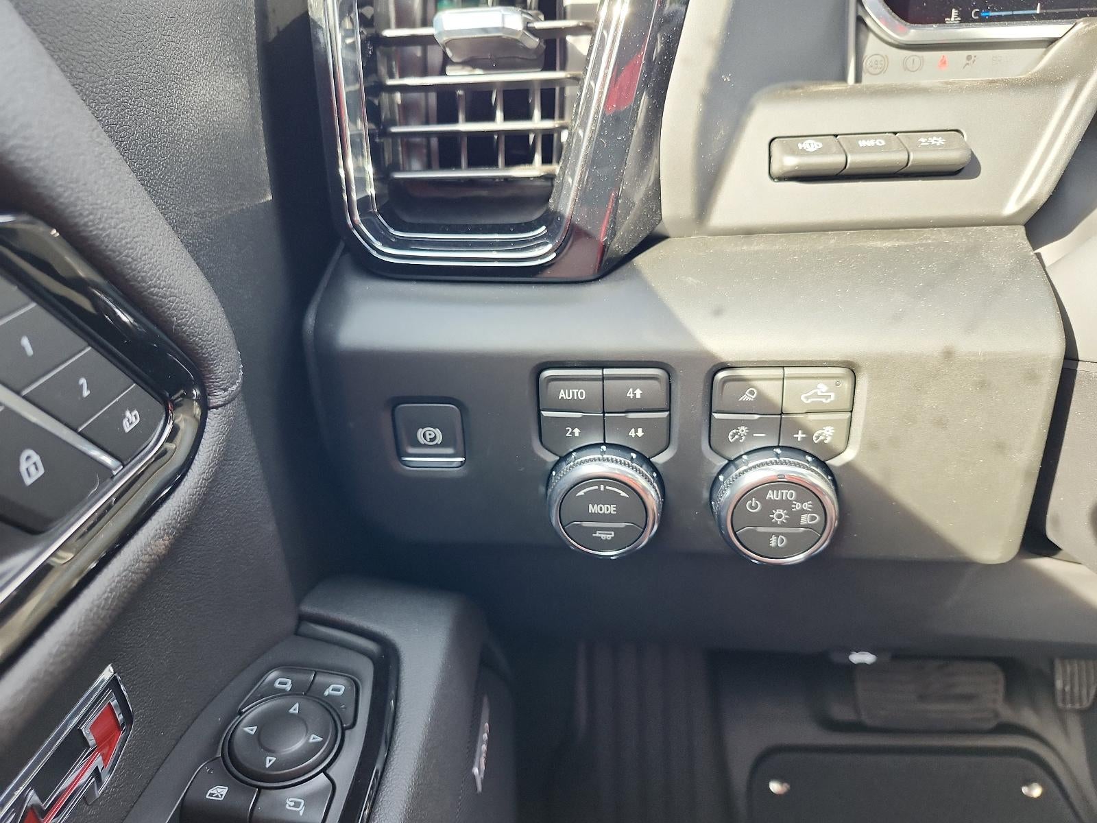 2026 GMC Sierra 1500 Crew Cab Short Box 4-Wheel Drive AT4