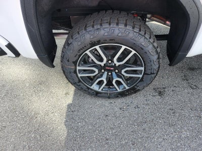 2026 GMC Sierra 1500 Crew Cab Short Box 4-Wheel Drive AT4