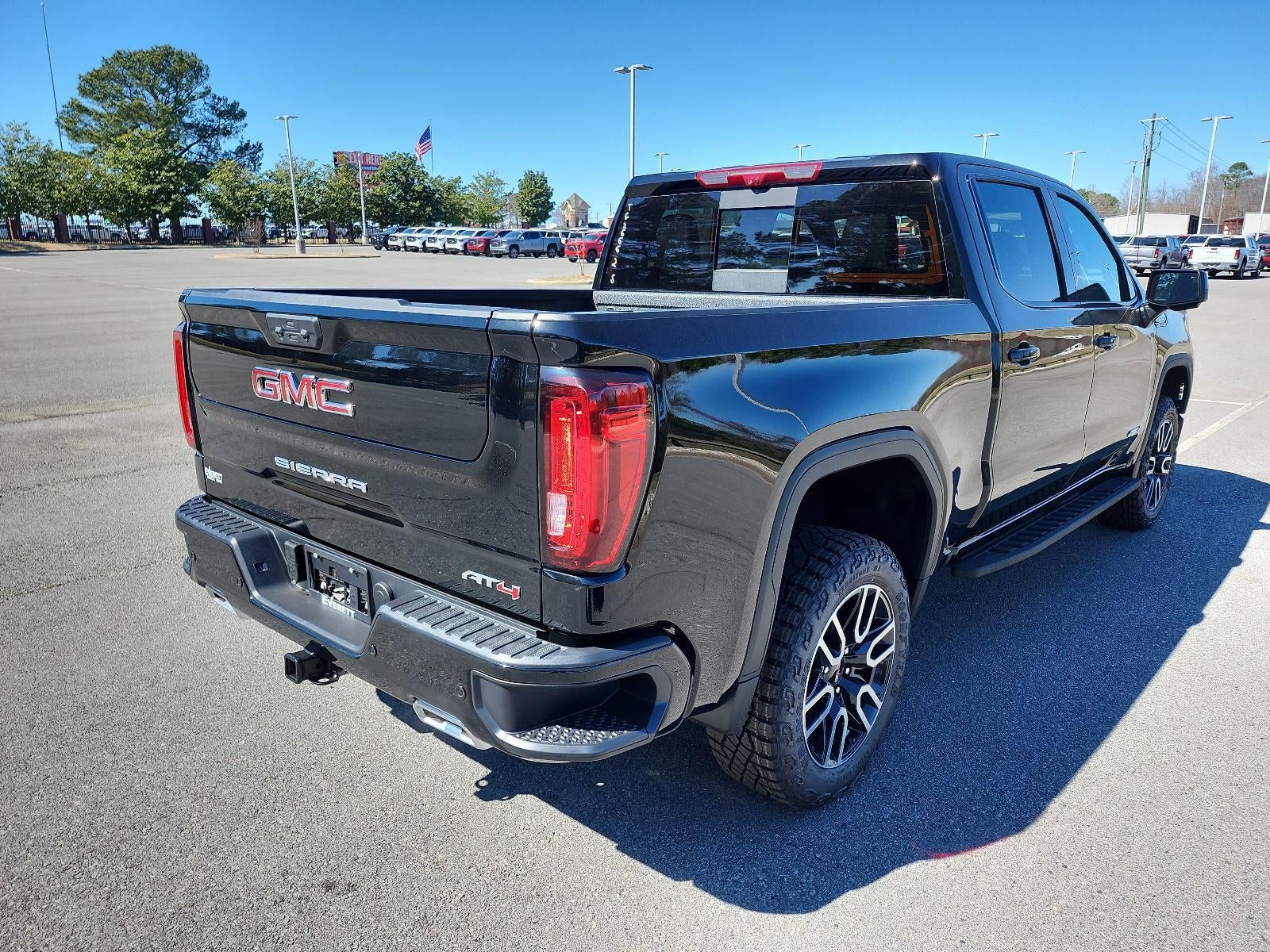2026 GMC Sierra 1500 Crew Cab Short Box 4-Wheel Drive AT4
