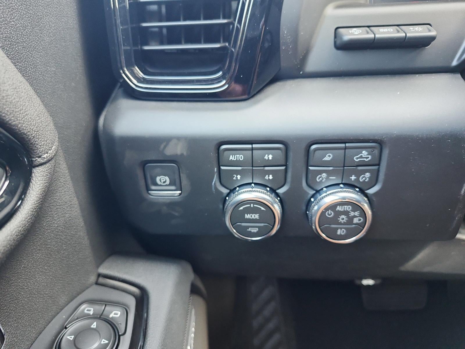 2026 GMC Sierra 1500 Crew Cab Short Box 4-Wheel Drive AT4