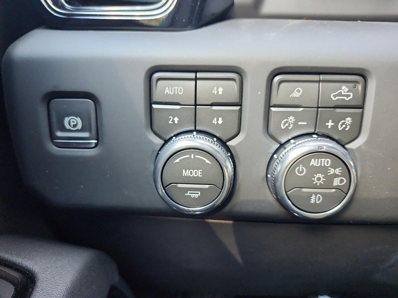 2026 GMC Sierra 1500 Crew Cab Short Box 4-Wheel Drive AT4