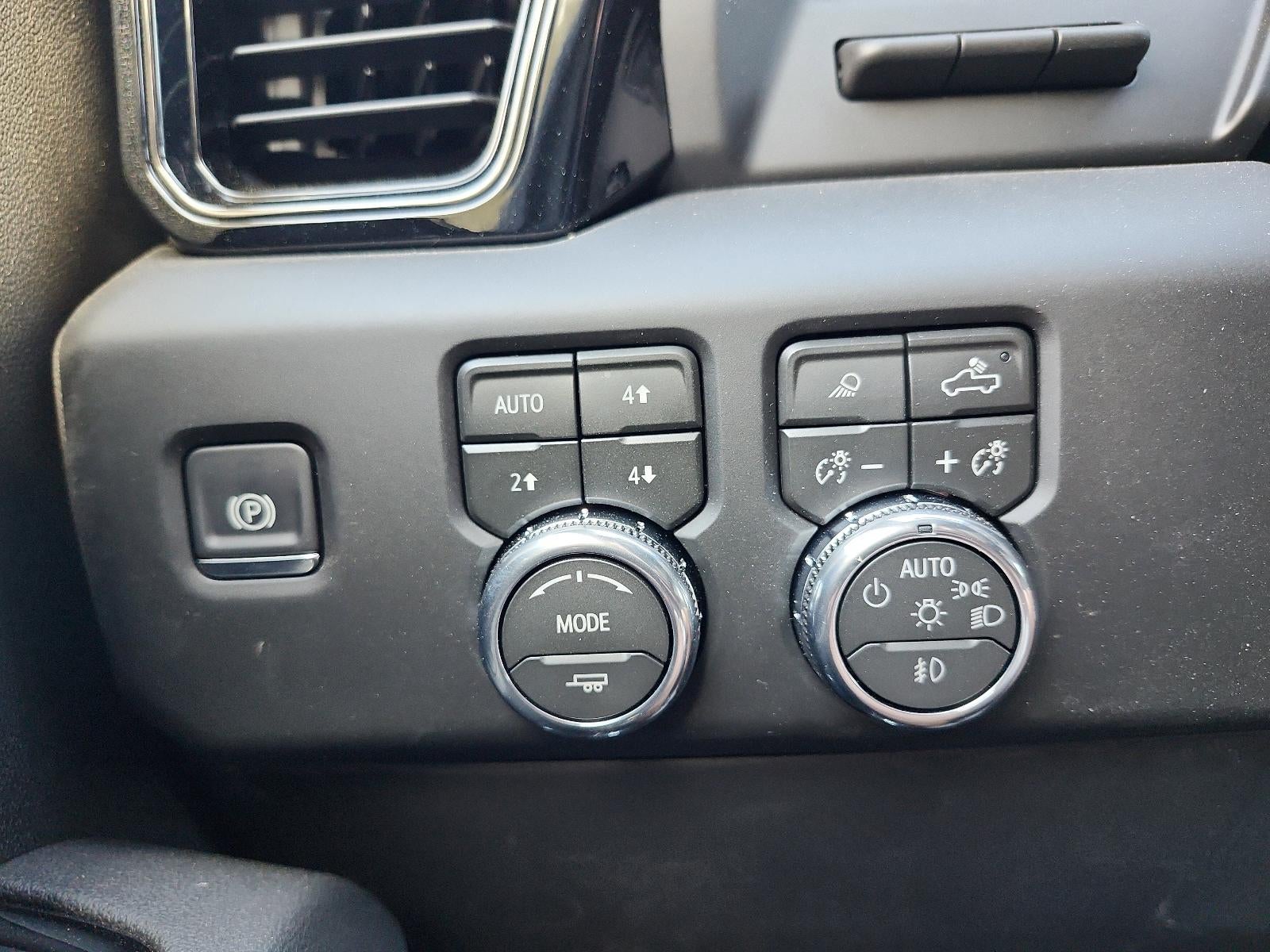 2026 GMC Sierra 1500 Crew Cab Short Box 4-Wheel Drive AT4