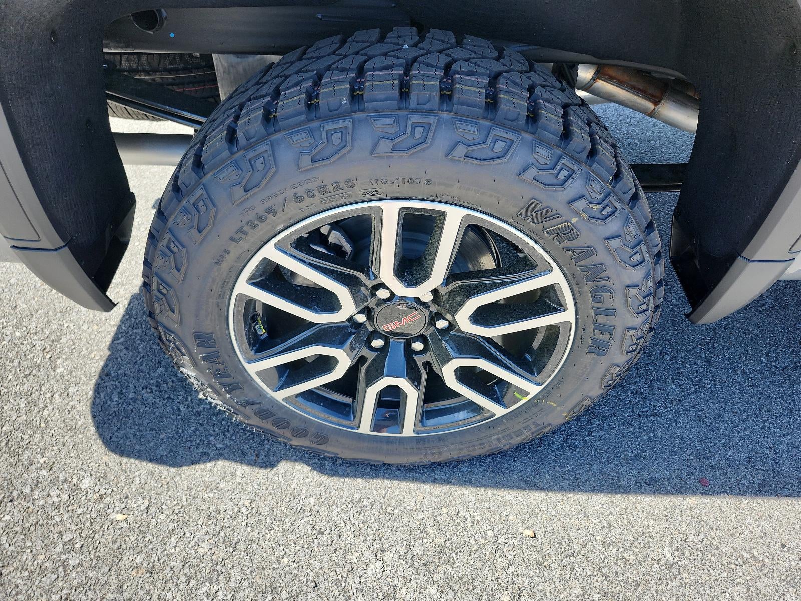 2026 GMC Sierra 1500 Crew Cab Short Box 4-Wheel Drive AT4