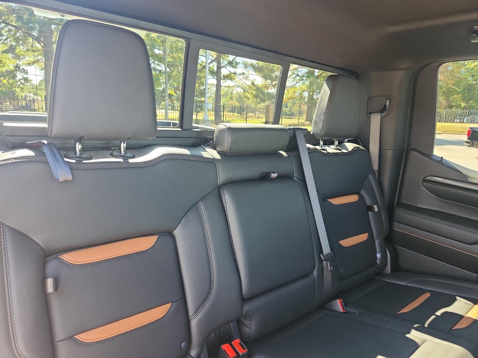 2024 GMC Sierra 1500 AT4 - Photo 10