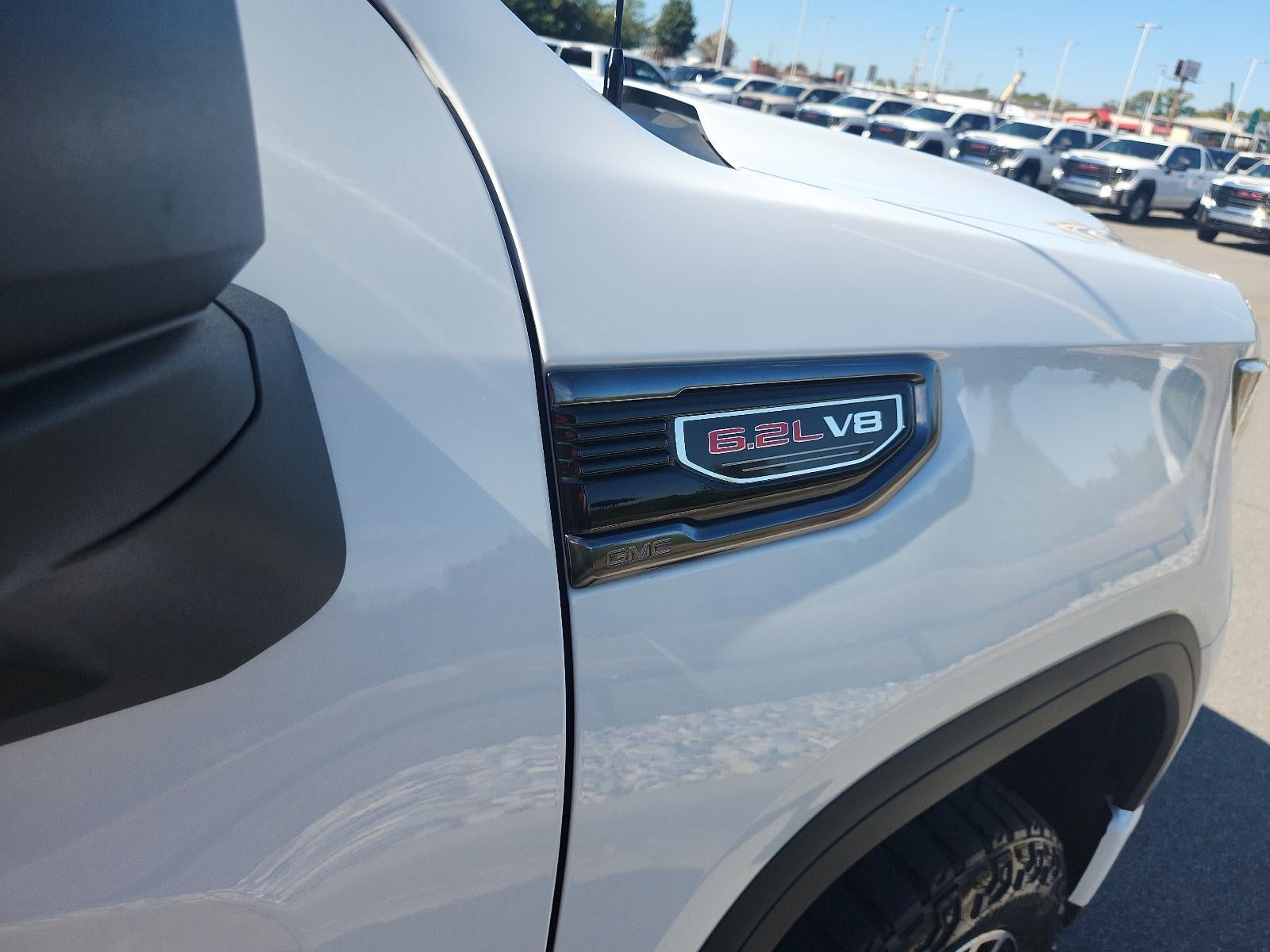 2024 GMC Sierra 1500 AT4 - Photo 7