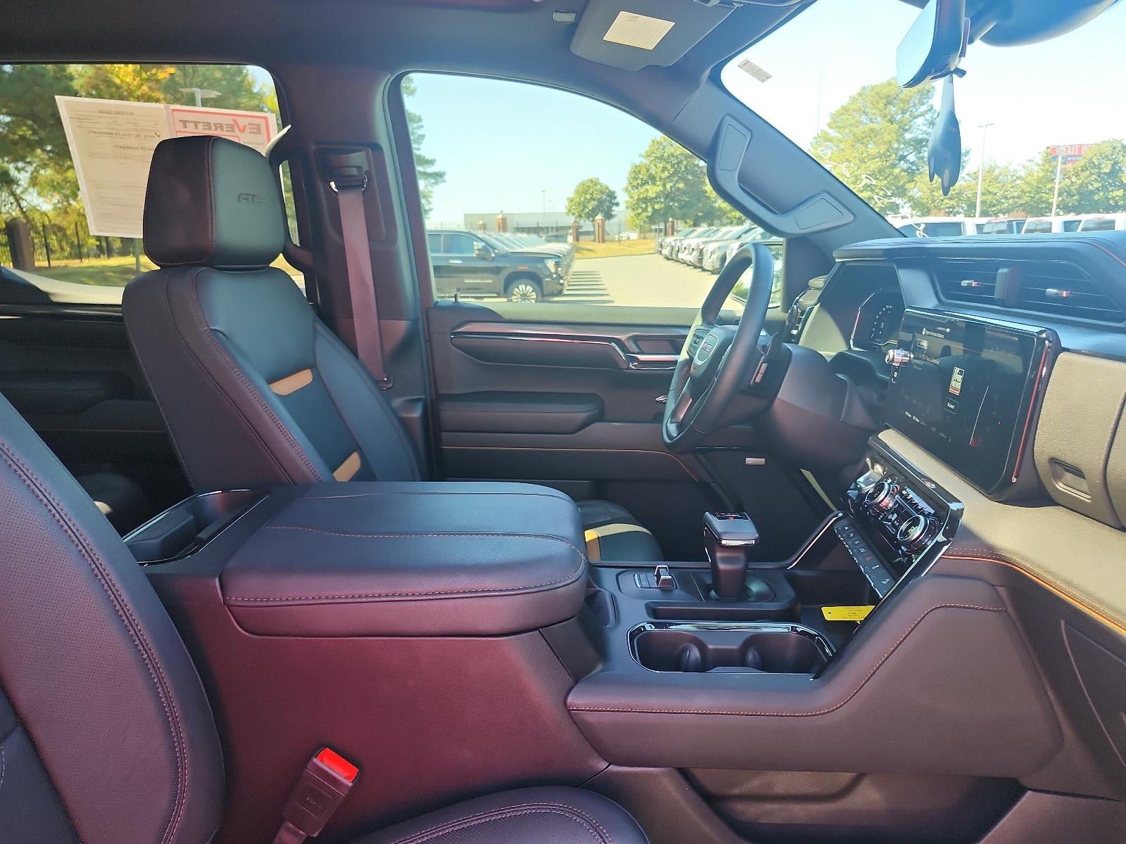2024 GMC Sierra 1500 AT4 - Photo 8