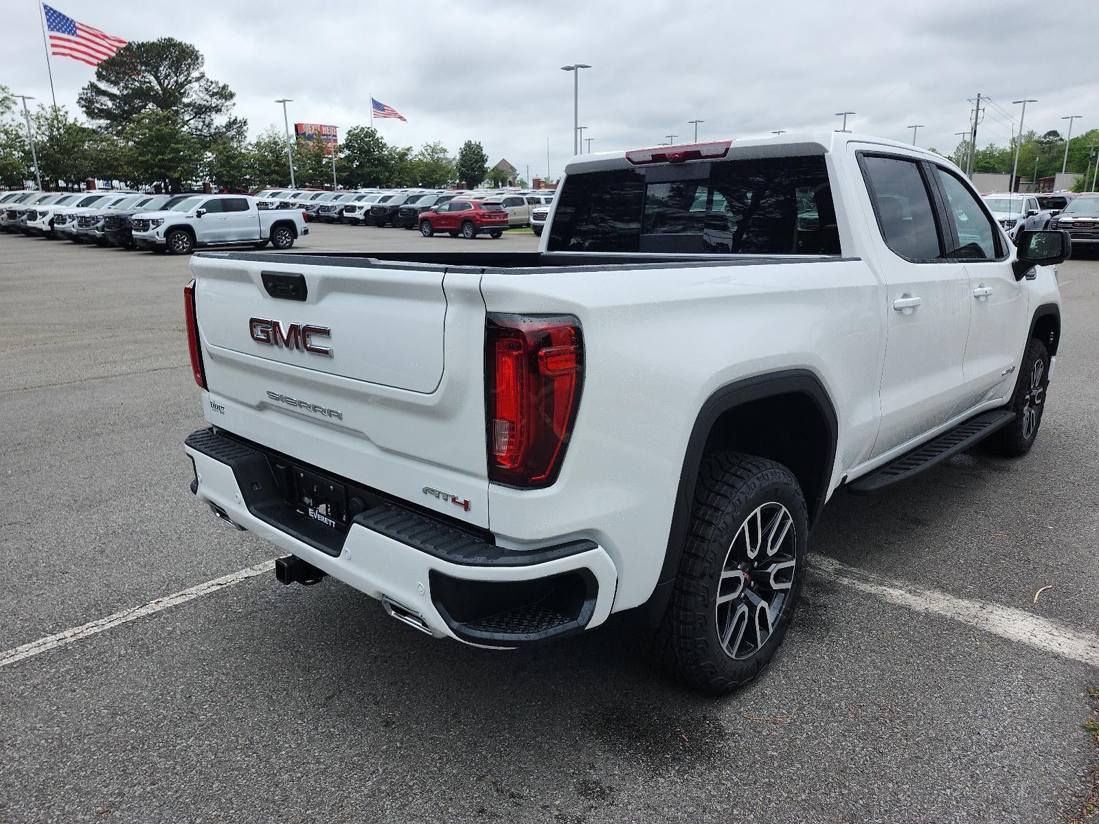 2026 GMC Sierra 1500 Crew Cab Short Box 4-Wheel Drive AT4