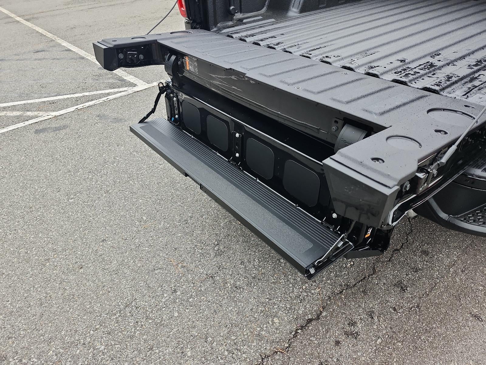 2026 GMC Sierra 1500 AT4 - Photo 10