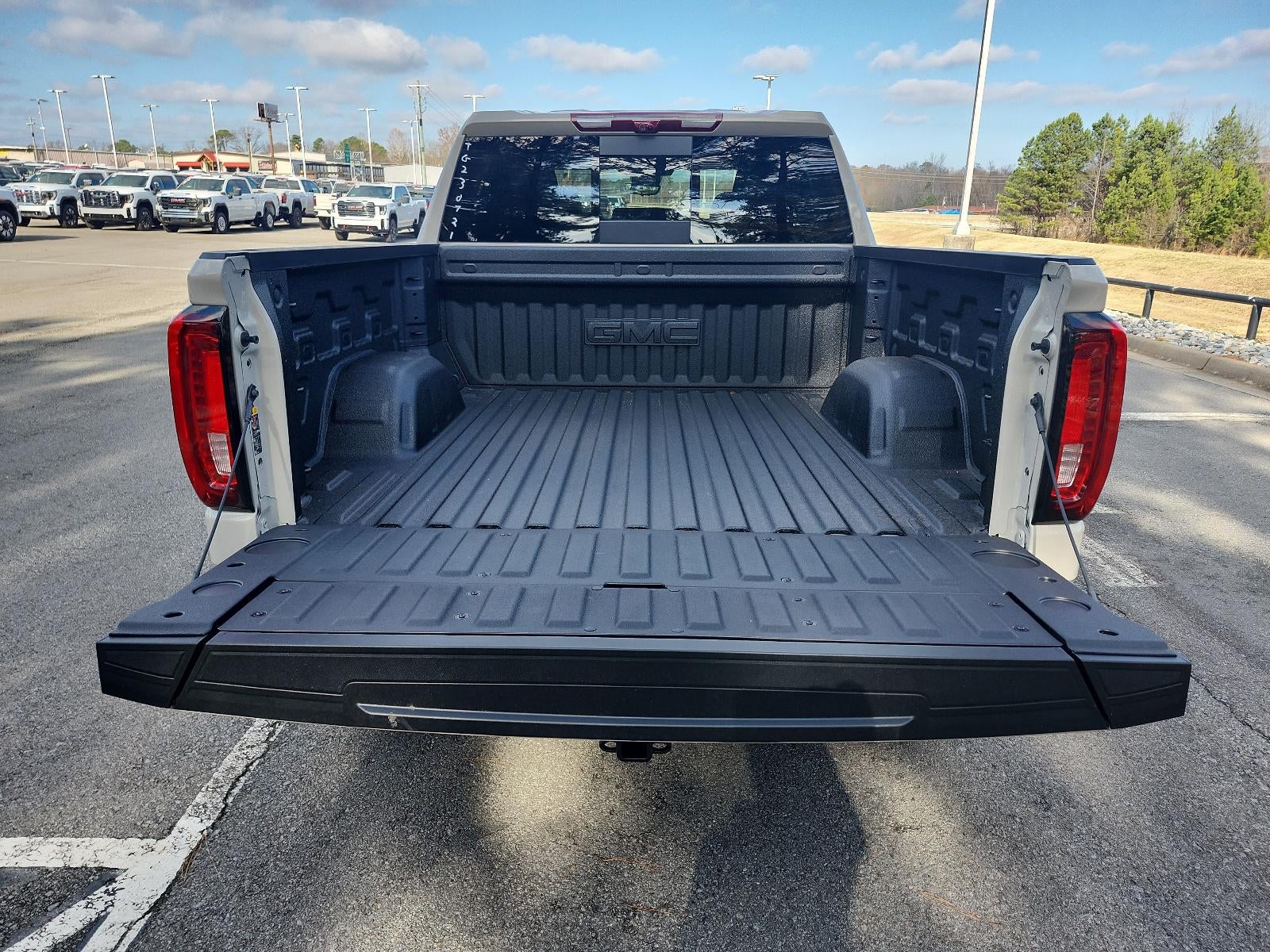 2026 GMC Sierra 1500 Crew Cab Short Box 4-Wheel Drive AT4