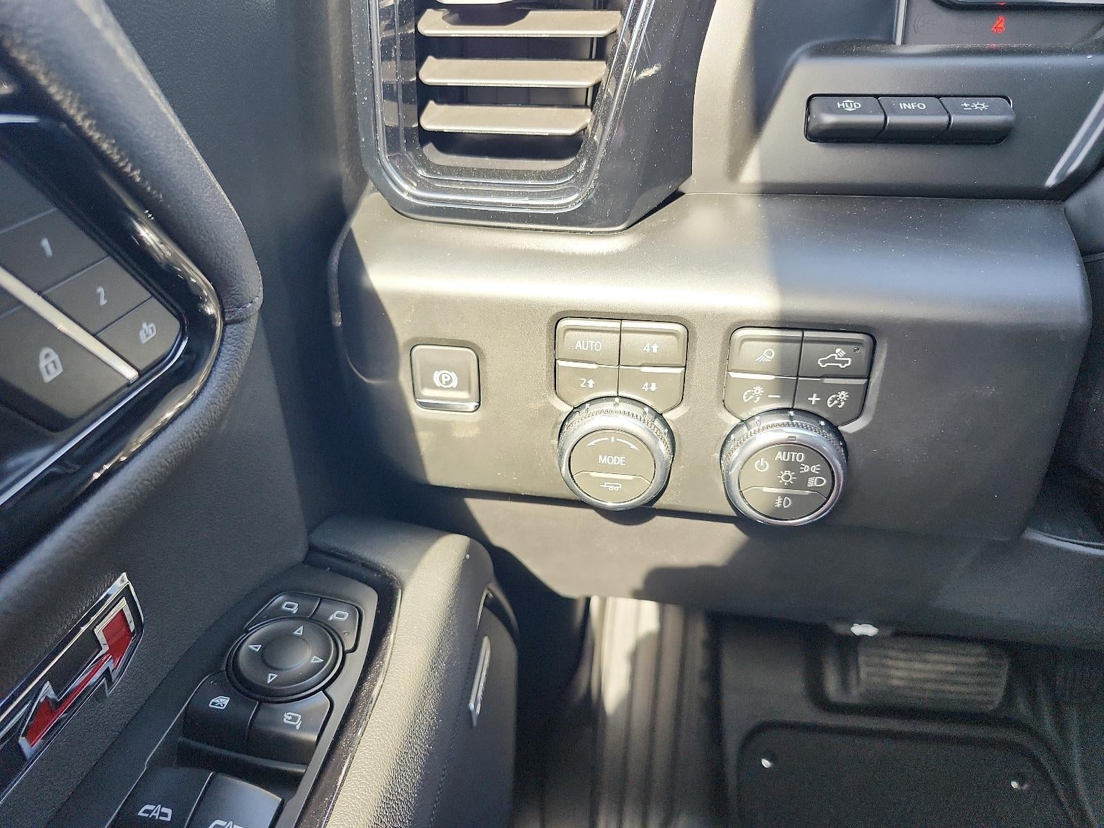 2026 GMC Sierra 1500 Crew Cab Short Box 4-Wheel Drive AT4