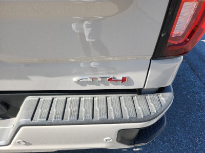 2026 GMC Sierra 1500 Crew Cab Short Box 4-Wheel Drive AT4