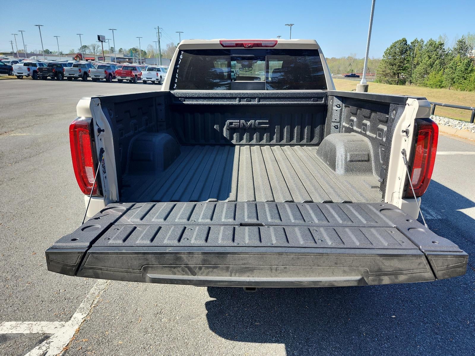 2026 GMC Sierra 1500 Crew Cab Short Box 4-Wheel Drive AT4