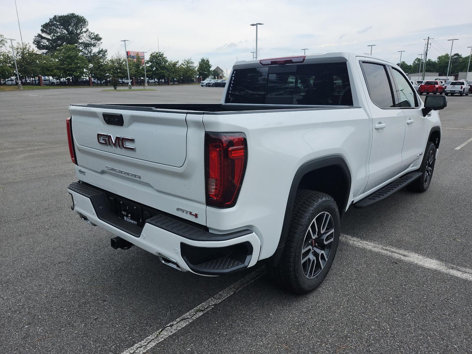 2026 GMC Sierra 1500 Crew Cab Short Box 4-Wheel Drive AT4